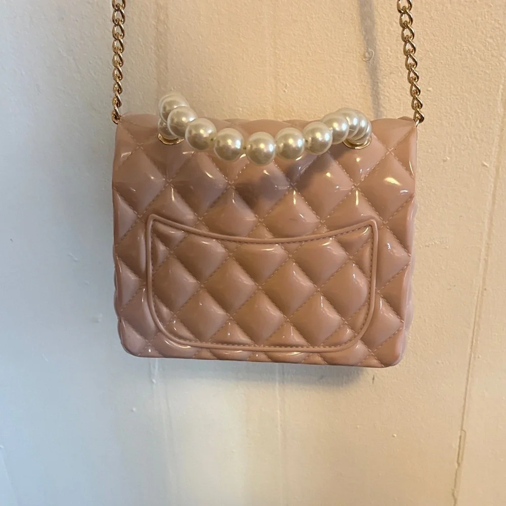 Elegant Pink jelly Quilted Handbag with chain strap
